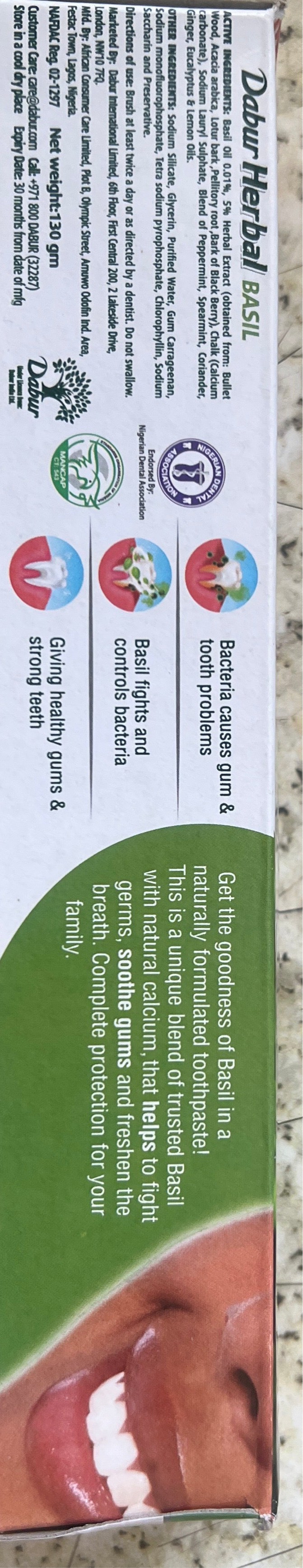 Dabur Herbal Toothpaste 150g