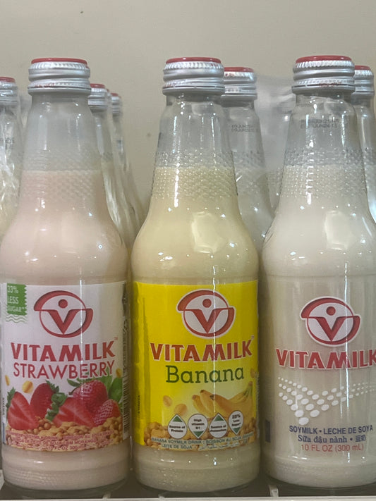 Vitamilk (Strawberry, Soya, Banana)