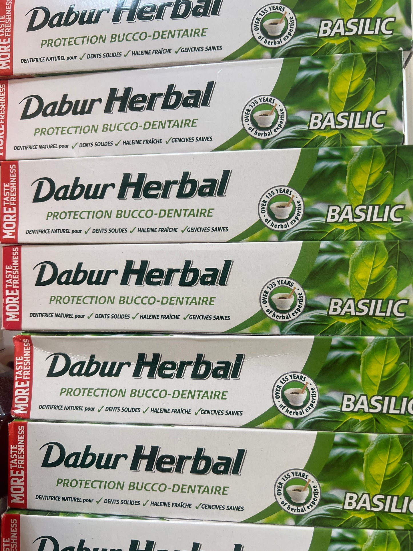 Dabur Herbal Toothpaste 150g